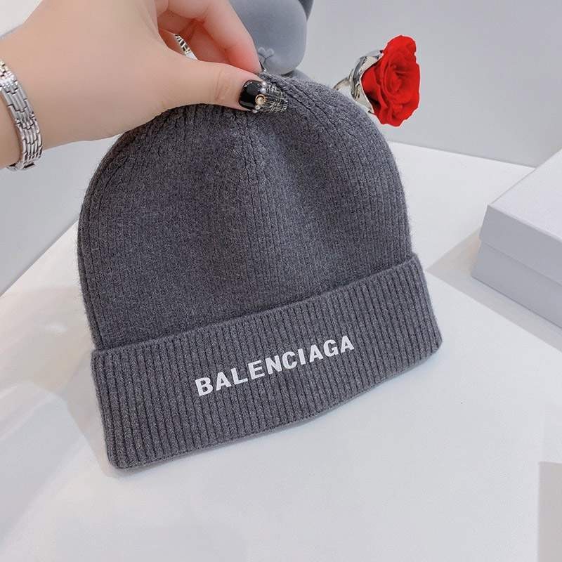 21-22AW バレンシアガ ロゴインターシャ ニット帽 ​コピー baq47796代引きを販売