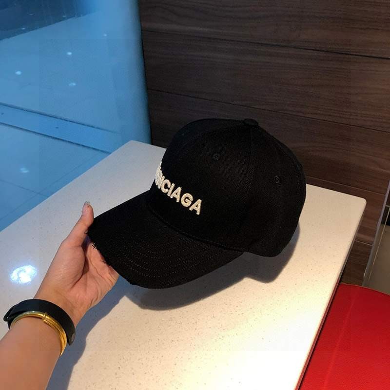 世界中で大人気♪バレンシアガ ロゴキャップ コピー bar78564N級品
