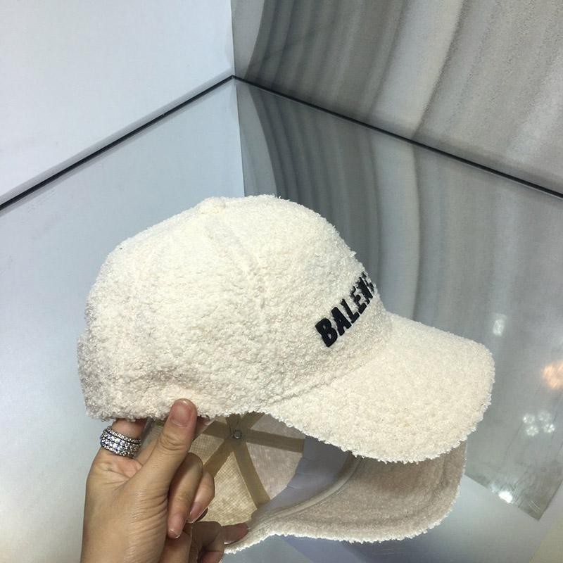 完売必至 バレンシアガ ラムズウール キャップ コピー bau76950最高級