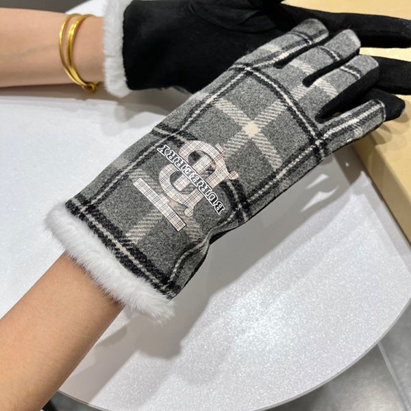 バーバリー ロゴ カシミアグローブ 手袋 偽物 Bam29780代引きを販売