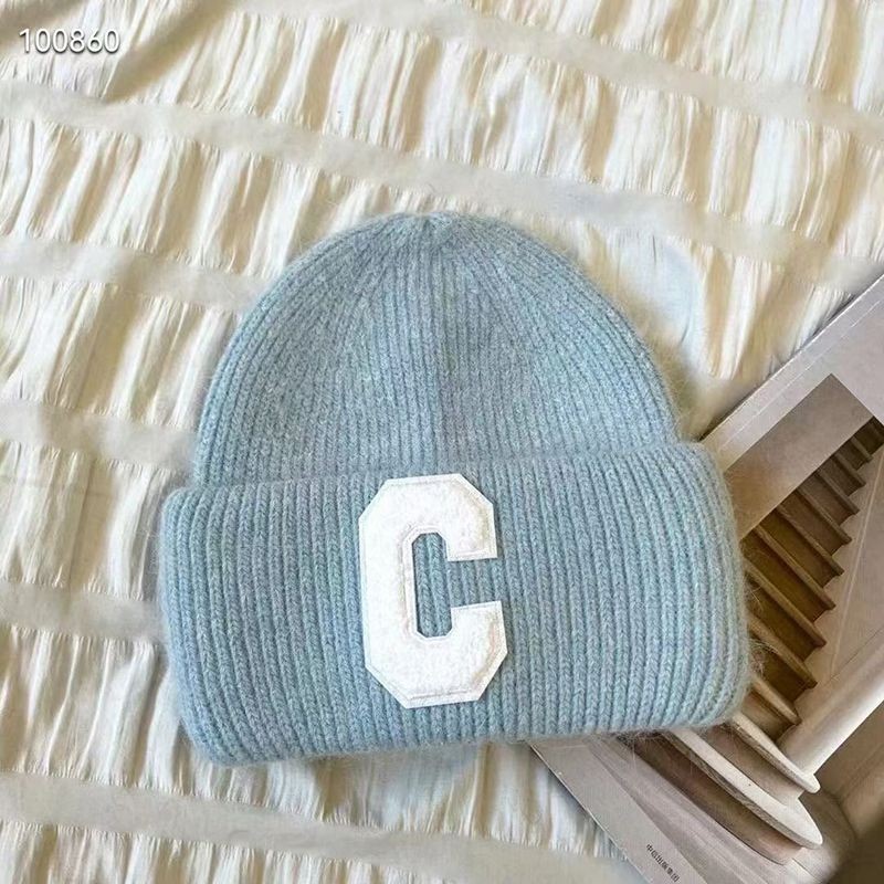 人気急上昇セリーヌ イニシャル付き カシミア ウール ビーニー 偽物 全色 Cea33971人気