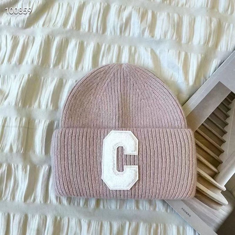 人気急上昇セリーヌ イニシャル付き カシミア ウール ビーニー 偽物 全色 Cea33971100%安全に到着