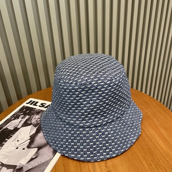 高品質♪♪♪セリーヌ トリオンフ バケットハット 偽物 Cem59054最高級