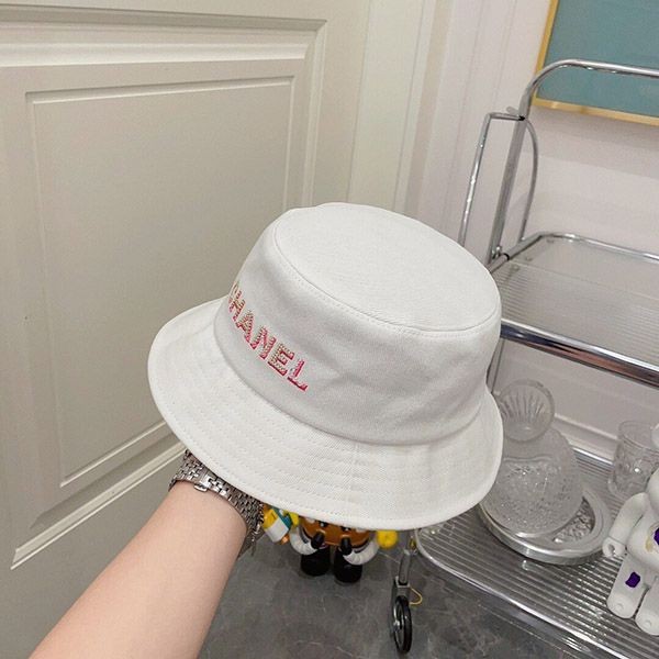 大人気!!新色シャネル ホワイト ハット コピー 帽子 shk03127高い品質