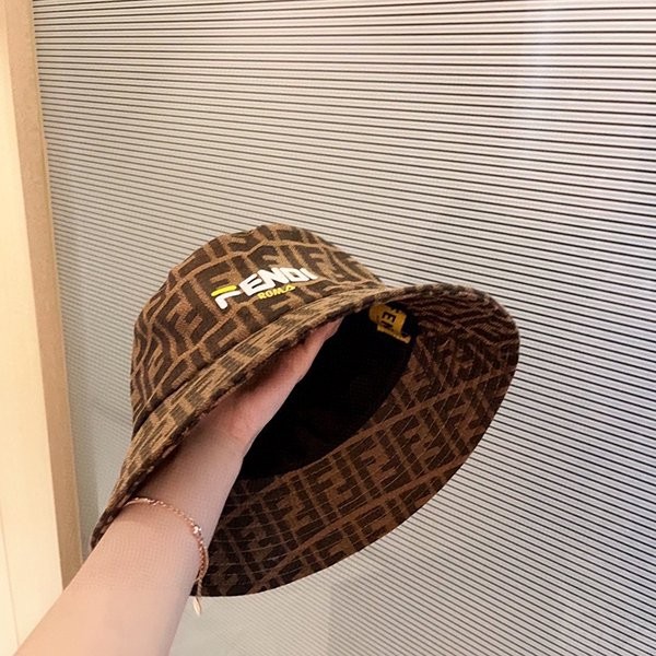 すぐ届くフェンディ FF リバーシブル バケットハット コピー feo27062代引きを販売