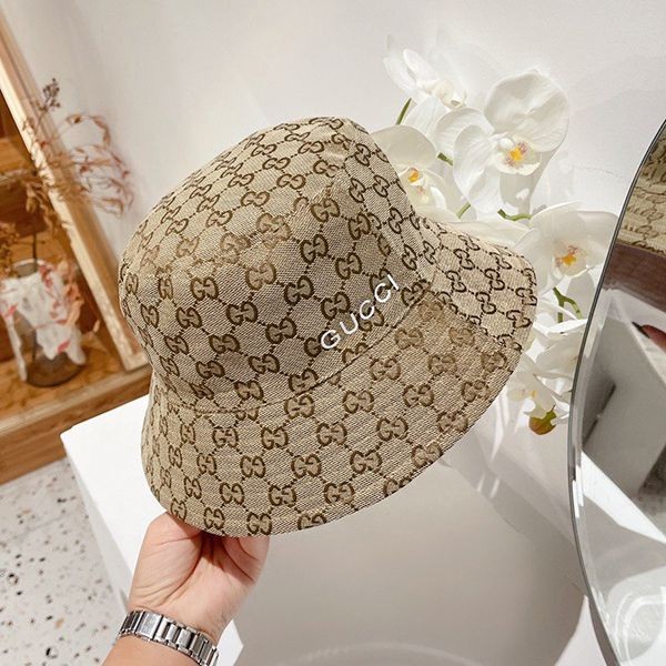 完売必至グッチ リバーシブルGG コピー ホースビットバケットハット gua96968通販