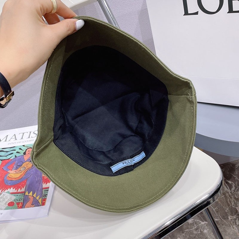 ☆超人気☆プラダ トライアングル ロゴ ナイロン バケット ハット コピー puw86437激安送料無料