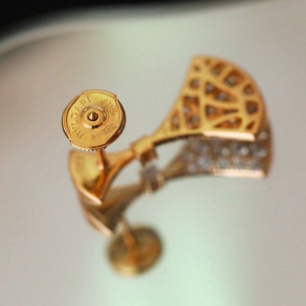 目を惹くカラーブルガリ スーパーコピー ディーヴァドリーム ピアス ピンクゴールド Buf78569最高級