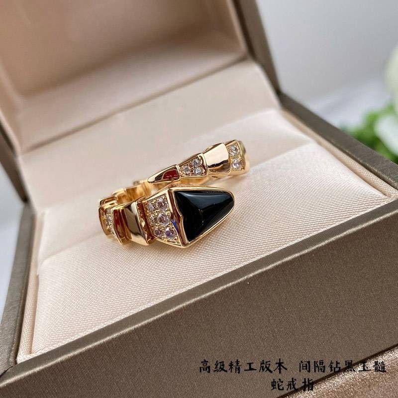 ギフトに最適♪ブルガリ セルペンティ リング パロディ Buh05584高い品質