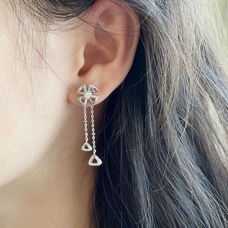 世界中で大人気♪ブルガリ 18Kイエローゴールド ダイヤ ピアス スーパーコピー早い者勝ち♡ Bui69569激安送料無料