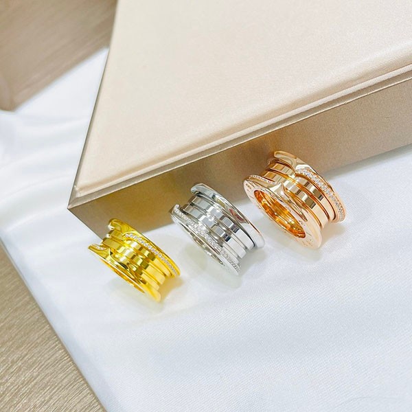 世界中で大人気♪ブルガリ【ビーゼロワン】18K ピンクゴールド リング コピー Buk61054高い品質