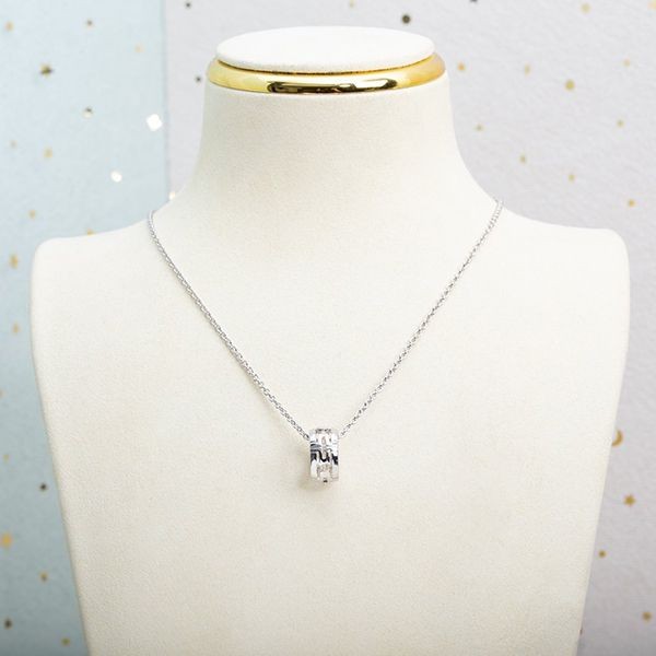 超人気ブルガリ パレンテシ オープンワーク スモールバンドネックレス Bur94315通販