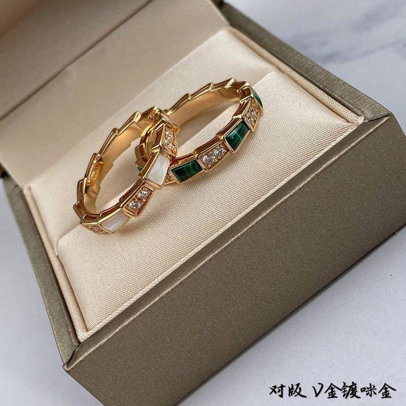 21-22AW 新色☆希少 ブルガリ セルペンティ リング 偽物N級品 Bus38296高い品質