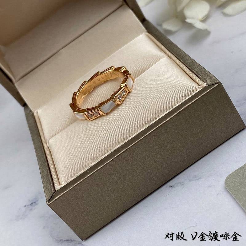 21-22AW 新色☆希少 ブルガリ セルペンティ リング 偽物N級品 Bus38296N級品