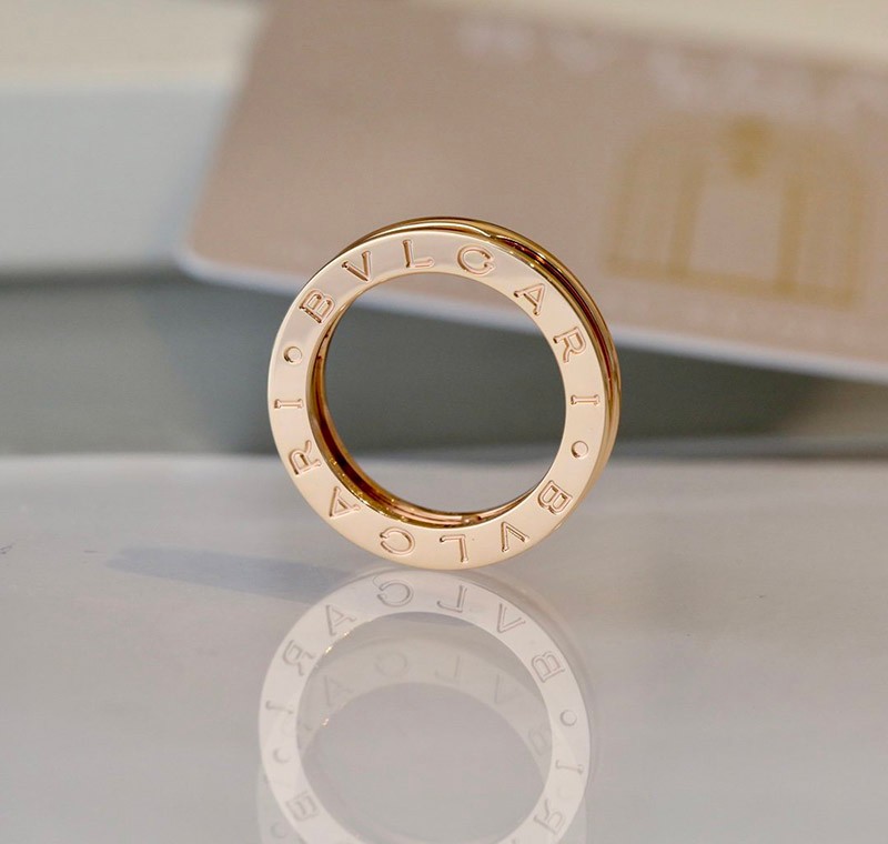 ブルガリ コピー 18K ゴールド ビー・ゼロワン 1バンドリングお洒落に♪ Buu01267通販