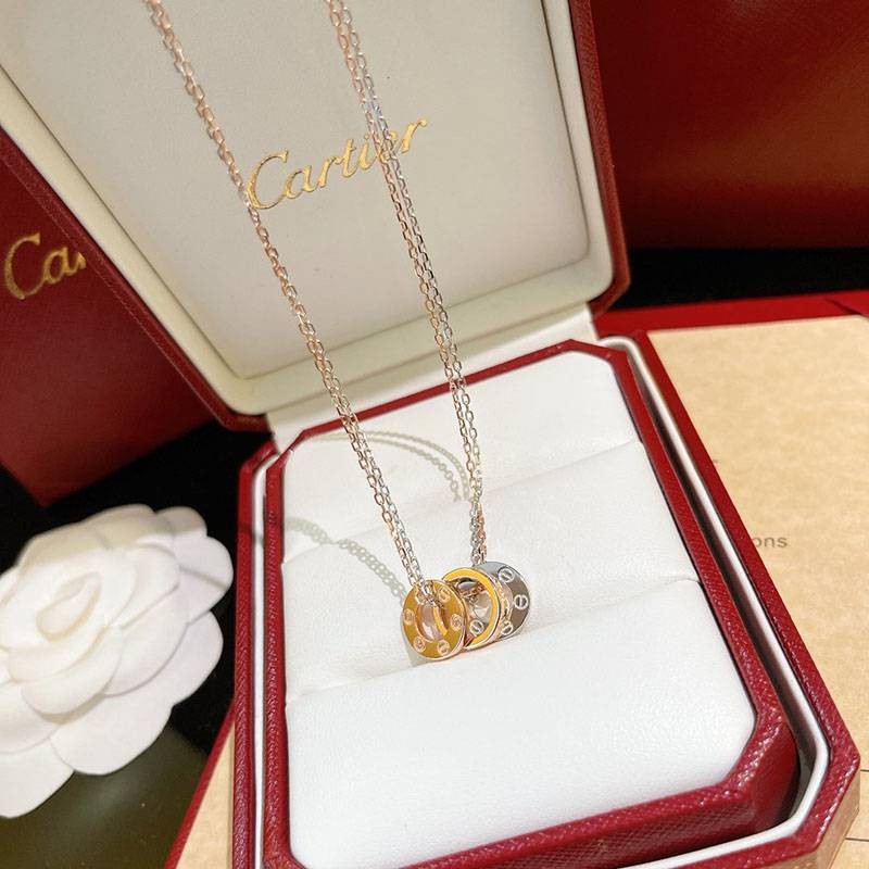 春もの新作カルティエ 偽物 LOVE ネックレス、ダイヤモンド6個 kae99494通販