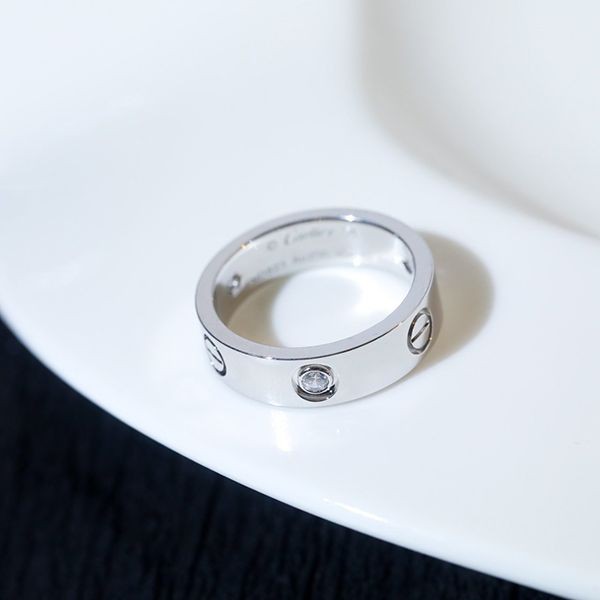 新色☆希少【カルティエ】LOVE リング スーパーコピー kar49656激安送料無料