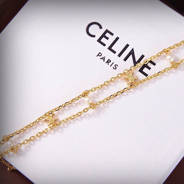 大人気!!セリーヌ トリオンフ コピー サスペンダー ブレスレット Cej28042代引きを販売