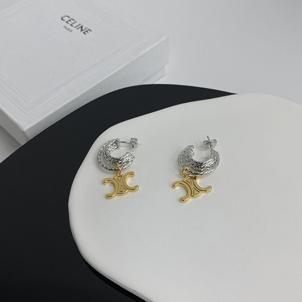 お洒落で可愛い セリーヌ トリオンフ ピアス 偽物 Cex40579人気