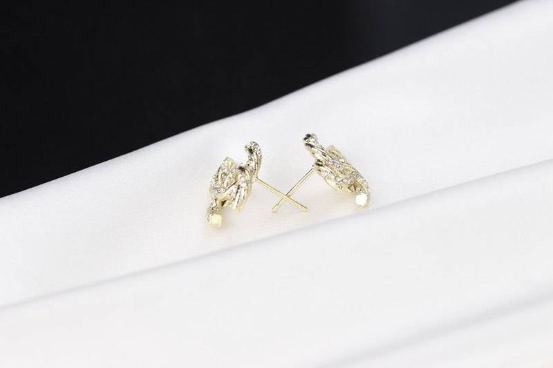 目を惹くカラーシャネル CCロゴピアス スーパーコピー sha02783高い品質