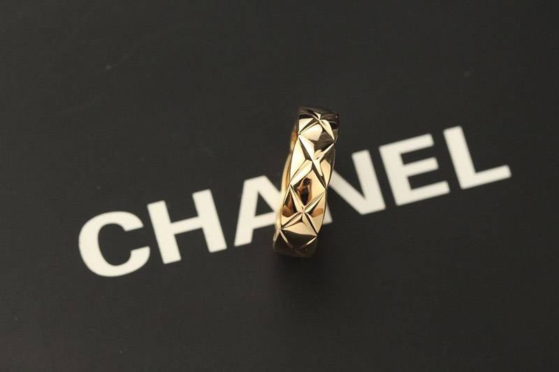 超話題!シャネル コピー ココ クラッシュ コレクション リング shj75242高い品質