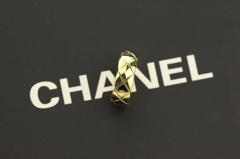 超話題!シャネル 偽物 ココ クラッシュ コレクション リング shs73725高い品質