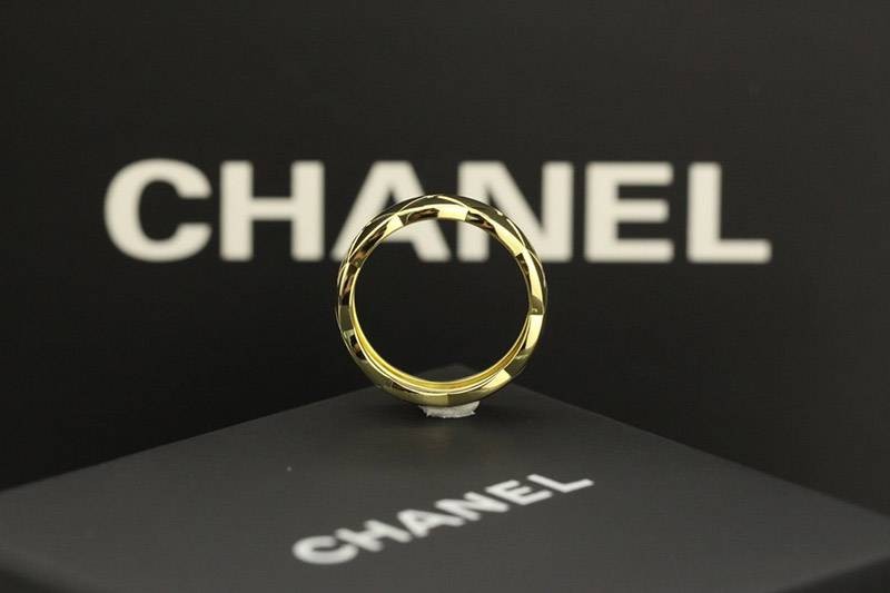 超話題!シャネル 偽物 ココ クラッシュ コレクション リング shs73725人気