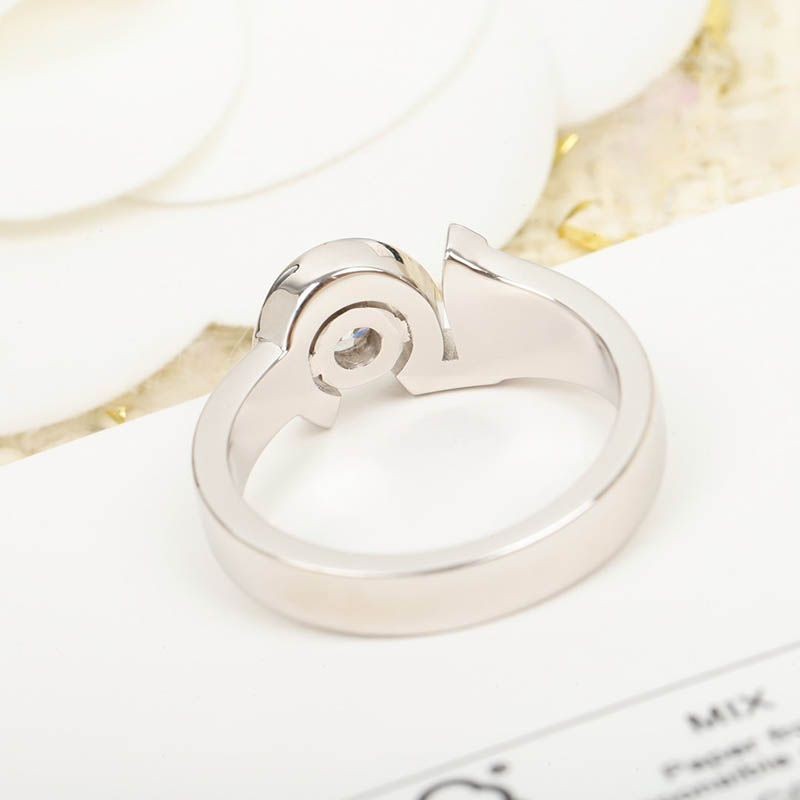 一目惚れ♪シャネル N°5 リング コピー ダイヤモンド 18K shu12412高い品質