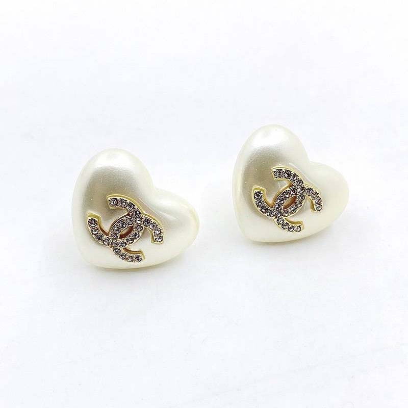 ★日本!!人気！シャネル CCマーク ハート ピアス 偽物 shv96252高い品質