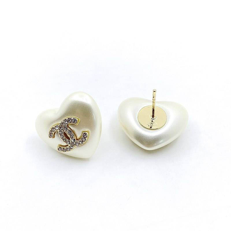 ★日本!!人気！シャネル CCマーク ハート ピアス 偽物 shv96252最高級