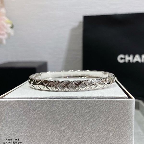 セール新作 可愛い シャネル ココ クラッシュ コピー コレクション ブレスレット shw11699最高級