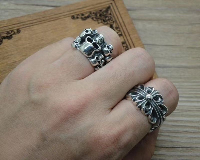 《大人気》クロムハーツ スケルトンリングスーパーコピー CHクロス Kub43822高い品質