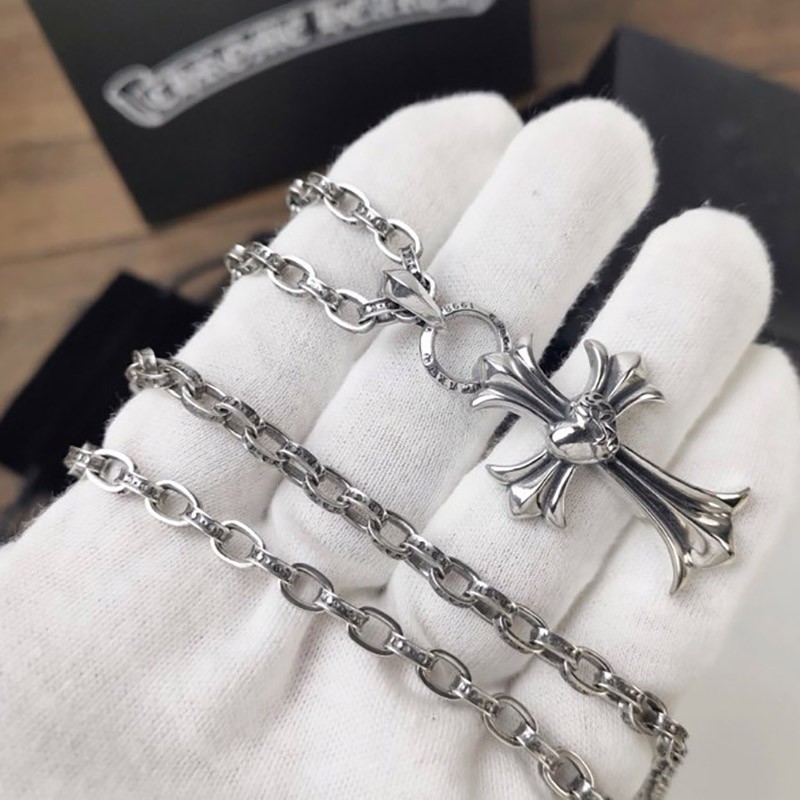 送料込 クロムハーツ ネックレス 偽物 CHクロス ベビーファットチャーム 3モデル Kuf45992最高級