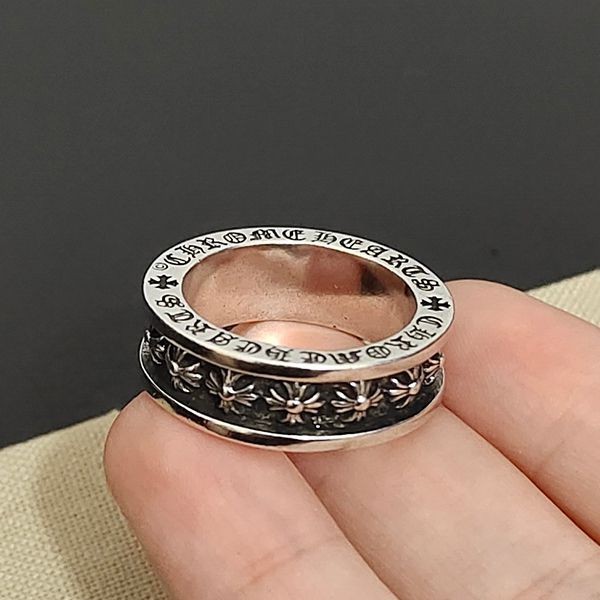 ☆超人気☆クロムハーツ CH◆STAR 目を惹く シルバーリング 偽物 Kuf73965高い品質