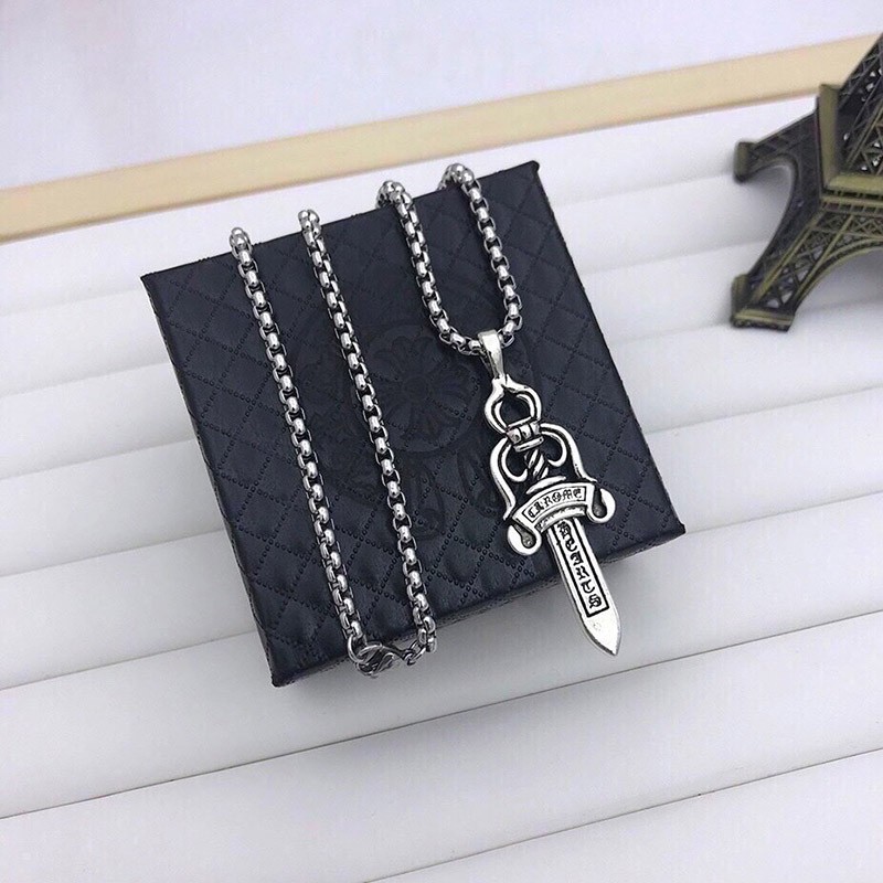 目を惹くカラー クロムハーツ ネックレス コピー ＃5 ダガー Dagger チャーム Kuj79060N級品