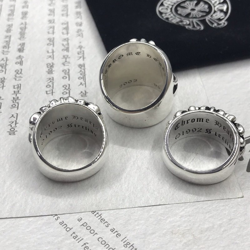 クロムハーツ フローラルクロス CHプラス リングスーパーコピー Kuo36162最高級