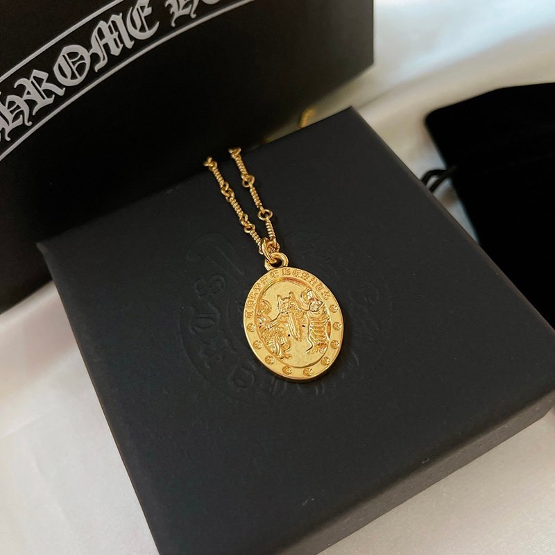 定番 【クロムハーツ ネックレス コピー】エンジェル 22K セーフティピン ゴールド Kuz62881高い品質