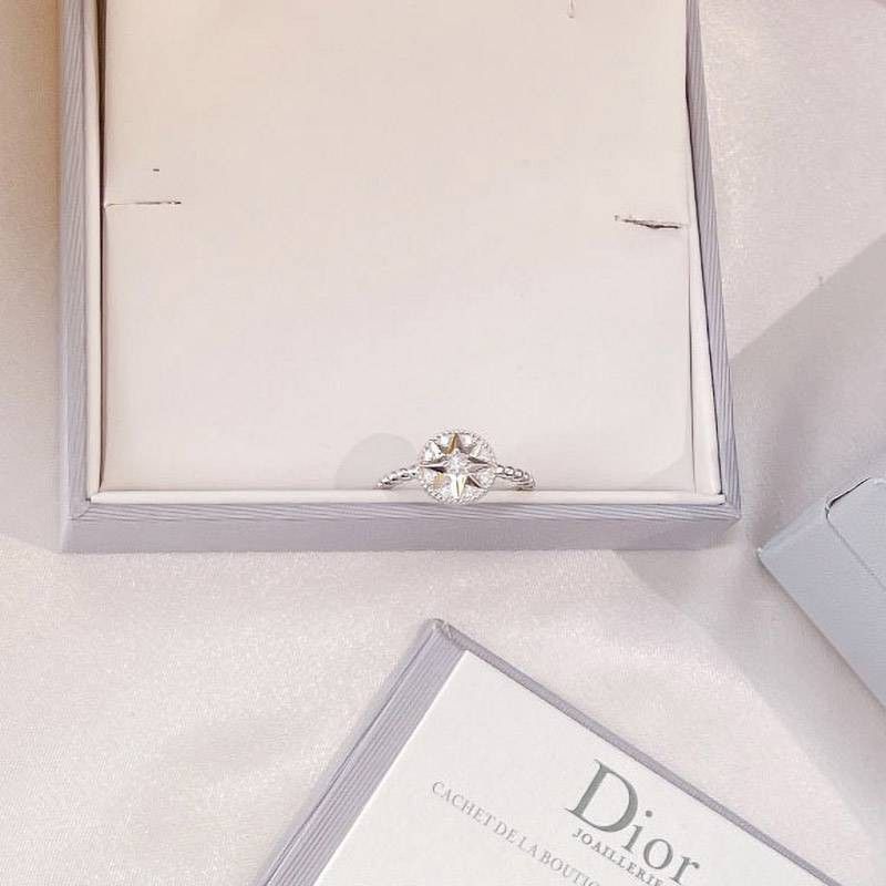 《大人気》ディオール ROSE DES VENTS リング スーパーコピー deq58195激安送料無料