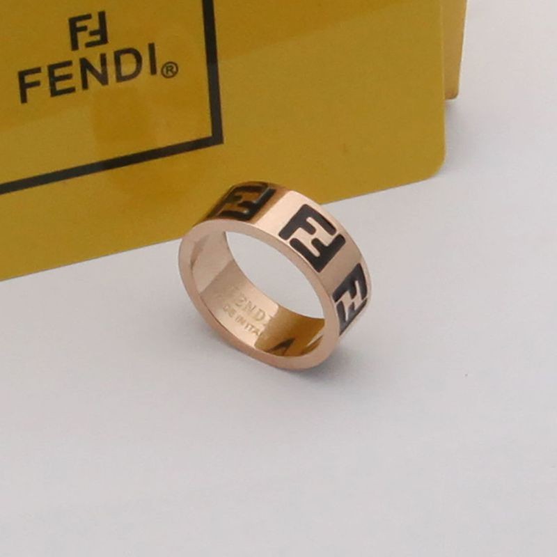 争奪戦人気上昇中【フェンディ】FFロゴ ゴールドカラー リング 偽物★3色 fei04925N級品