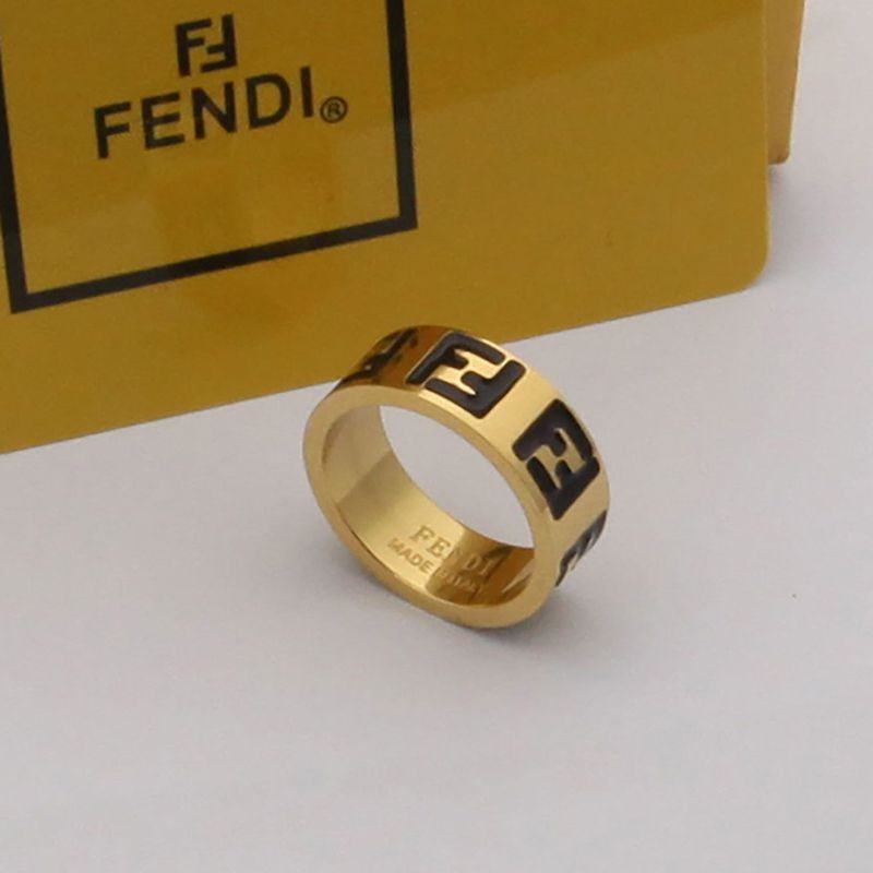 争奪戦人気上昇中【フェンディ】FFロゴ ゴールドカラー リング 偽物★3色 fei04925代引きを販売
