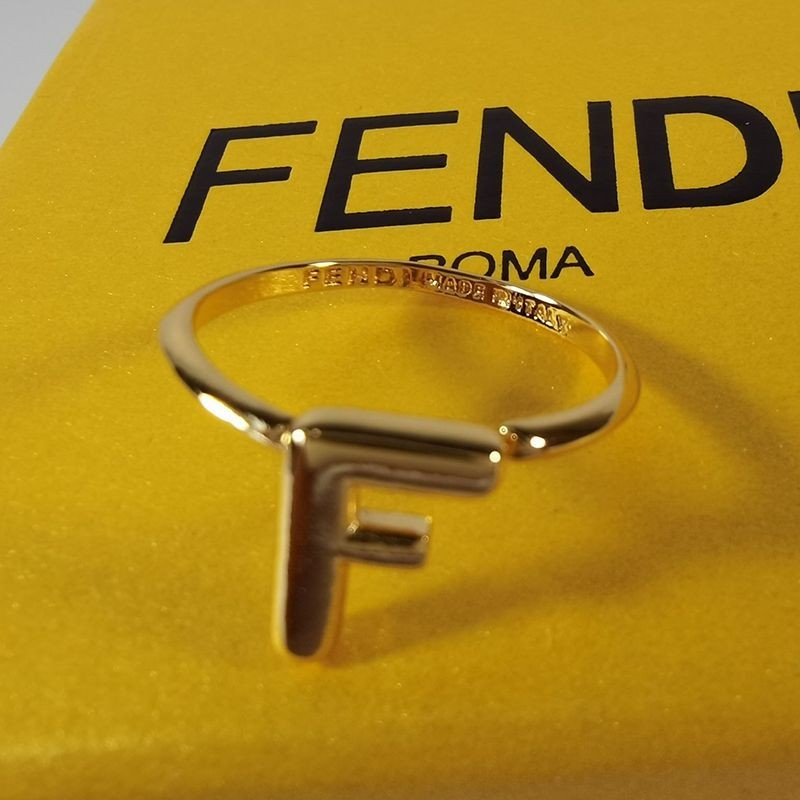 大人気♪フェンディ☆FFロゴ ゴールドカラーリング スーパーコピー few74803通販