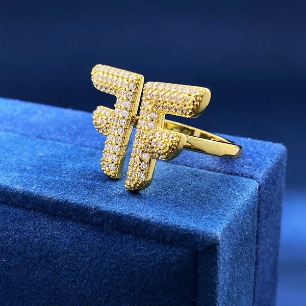 フェンディ FFロゴ リング 偽物 fex56774激安送料無料