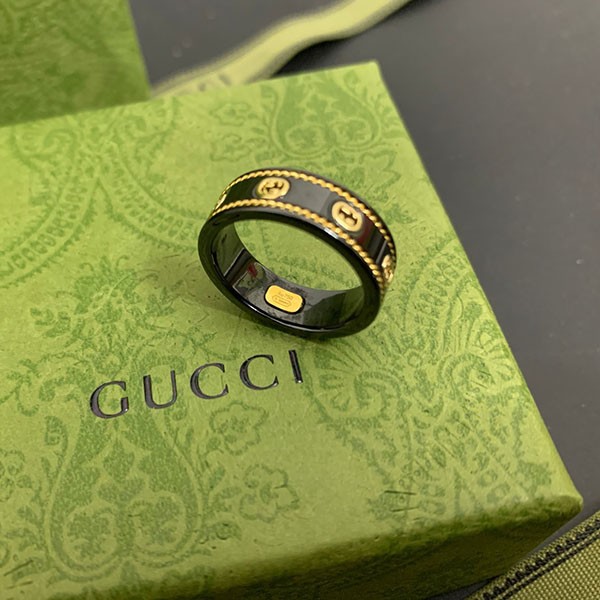 グッチ コピー インターロッキングG ジルコニア 18K リング 2色 gue63559通販