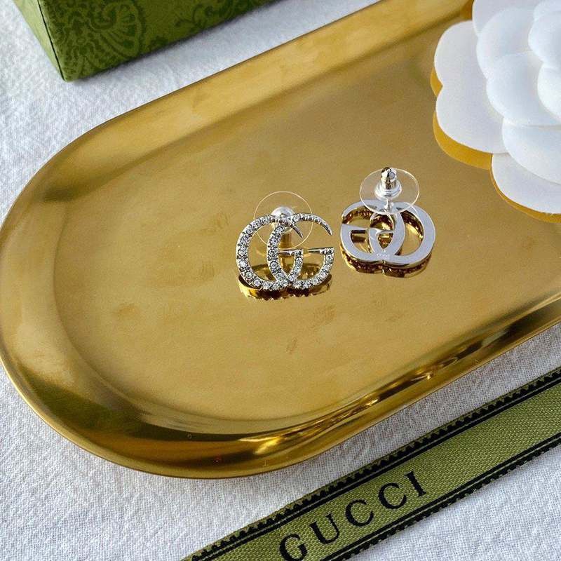 100%実物写真！グッチ/ランニングG 18Kゴールド & ダイヤモンド ピアス 偽物 guh47337最高級