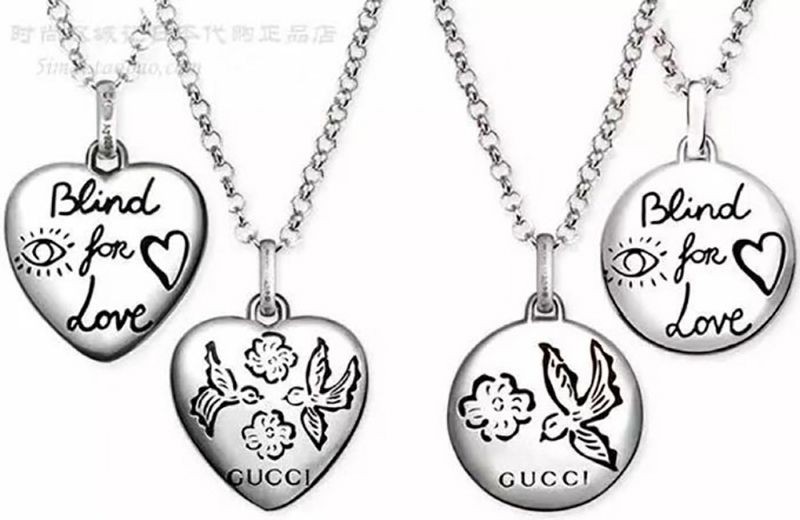 大人気！グッチ*ブラインドフォーラブシルバーネックレス 偽物*ハート guq02417代引きを販売