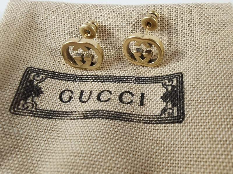 《大人気》グッチ 18k イエローゴールド Interlocking G ピアス コピー guq61214
