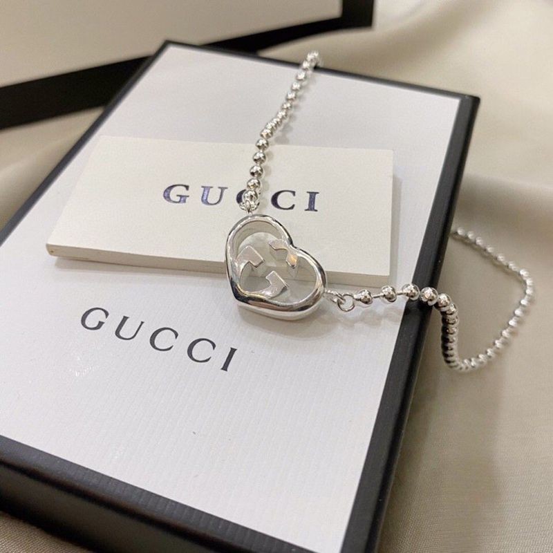 ☆超人気☆グッチ ハート ペンダント ネックレス スーパーコピー guq93300高い品質