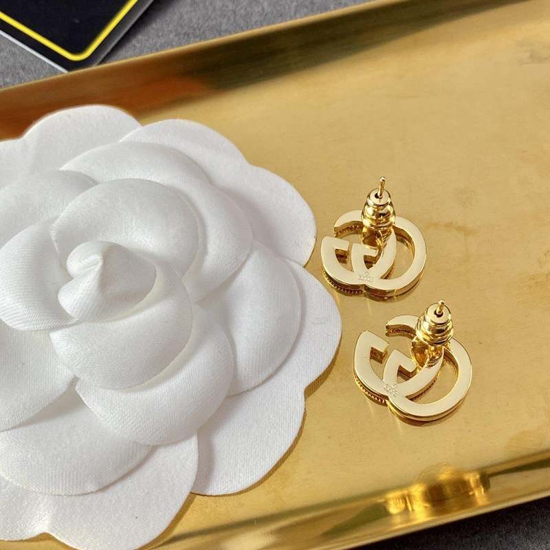 入手困難 グッチ ダブルG ピアス☆イエローゴールド 偽物 guu26905N級品