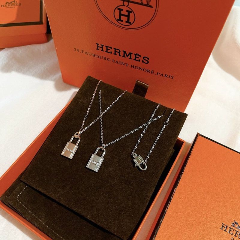 欲しい♡超限定♪エルメス *シンプルで上品☆ダイヤ オーケリー 偽物 erx45748代引きを販売