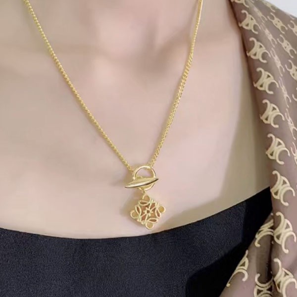 大人気！ロエベ パーソナライゼーション 偽物 ネックレス loa67271品質保証